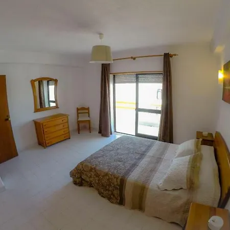 Lägenhet Apartamento T1 Com Piscina, Em Montechoro, Albufeira, Algarve