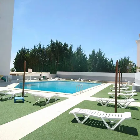 Apartment Apartamento T1 Com Piscina, Em Montechoro, Albufeira, Algarve