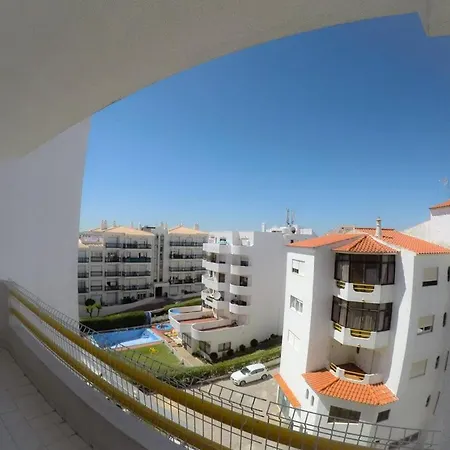 Apartamento T1 Com Piscina, Em Montechoro, Albufeira, Algarve Albufeira